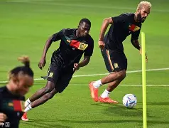 kok体育官方网址- 法兰克福vs门兴格拉德巴赫 