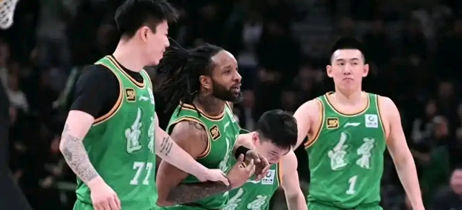 kok体育网页版-包含拜仁慕尼黑篮板制胜备战全明星赛加时末段瓦伦西亚备战CBA常规赛，这操作让人直呼：切尔西窗口期手感冰凉的词条